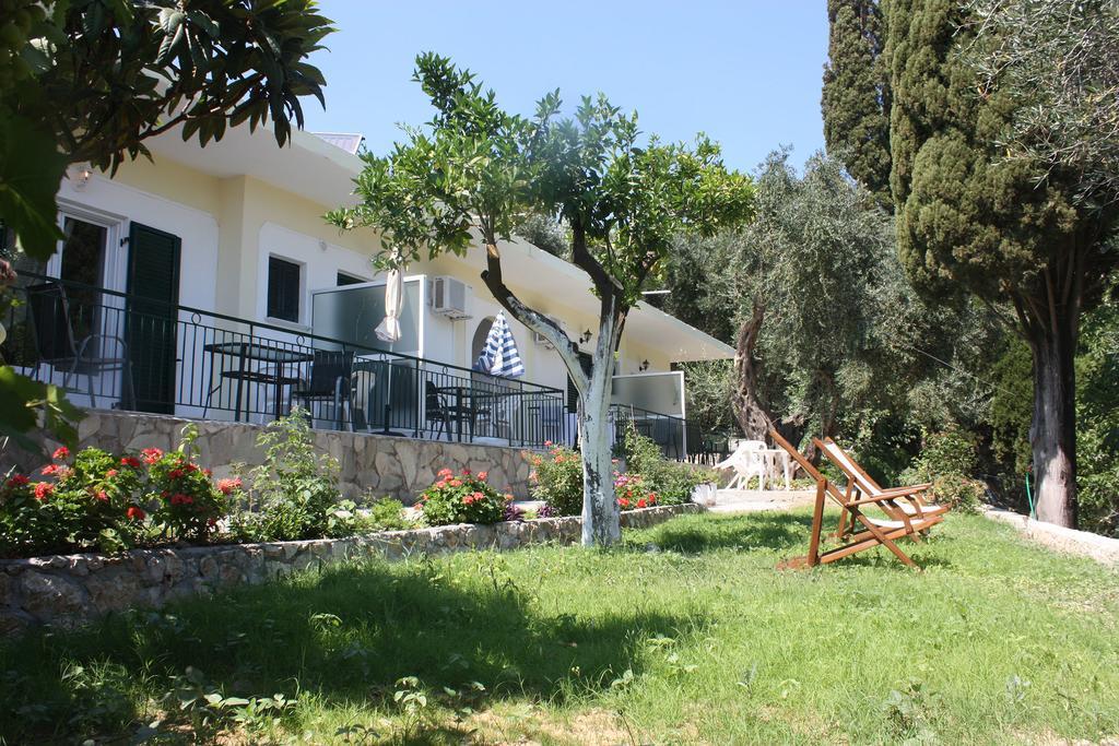 Dolphin Apartments Paleokastritsa Exterior photo